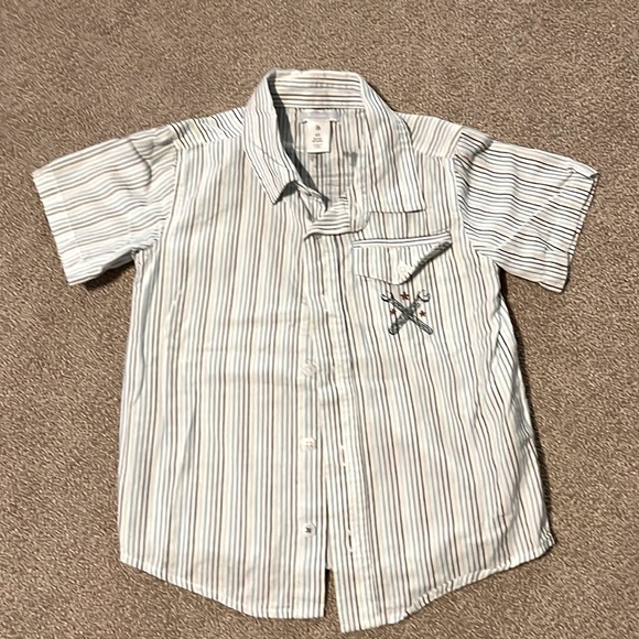 Boys short sleeve button down shirt - Picture 1 of 2